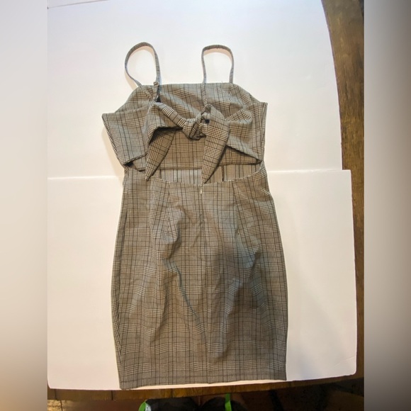Nude Plaid Print Tie Back Dress Black-Grey Size Large B6 - Picture 2 of 4